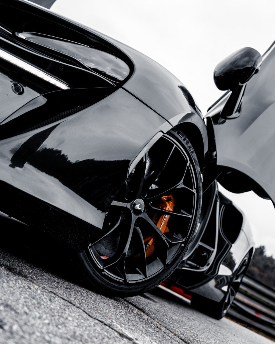 Guida McLaren in pista