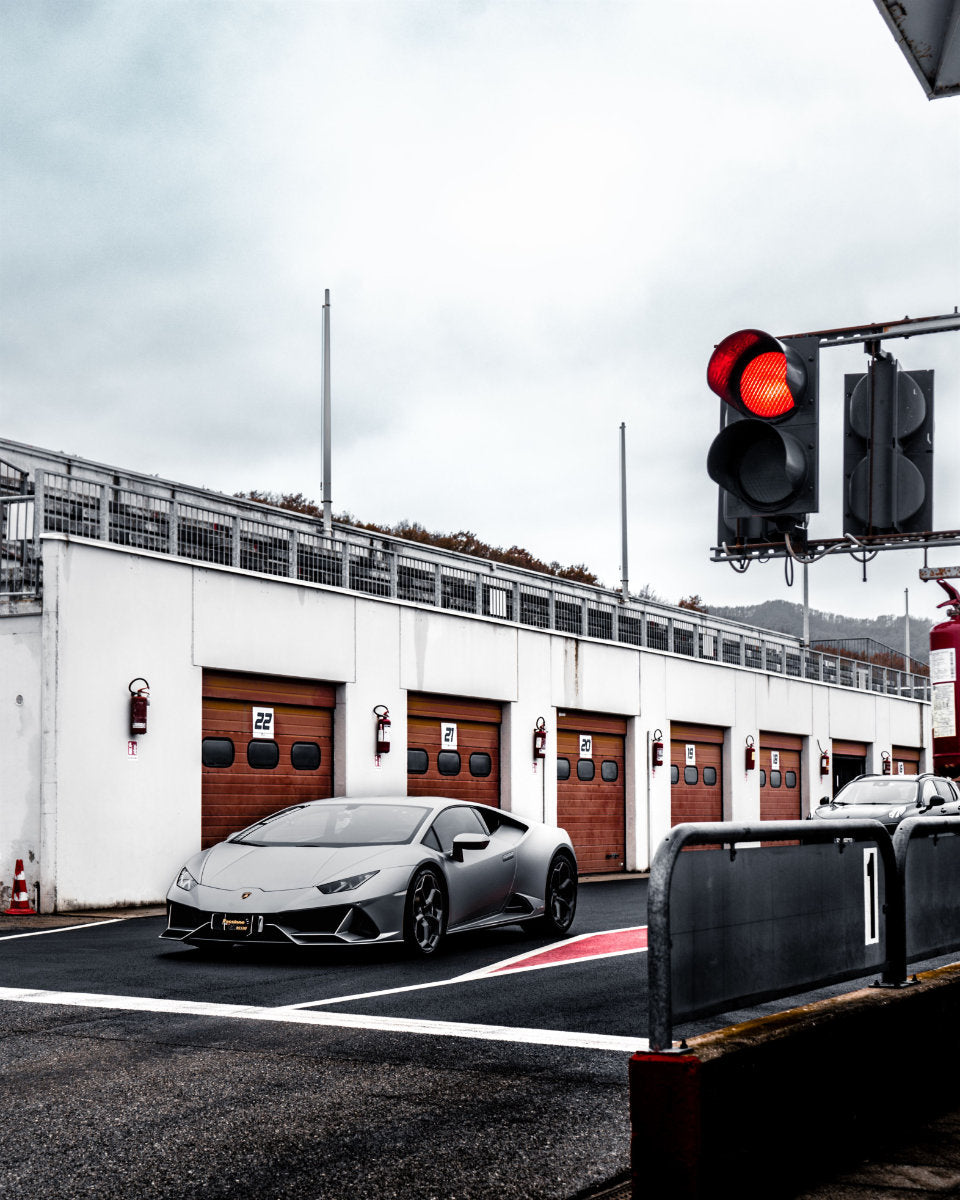 Guida in pista una Lamborghini Huracán Evo