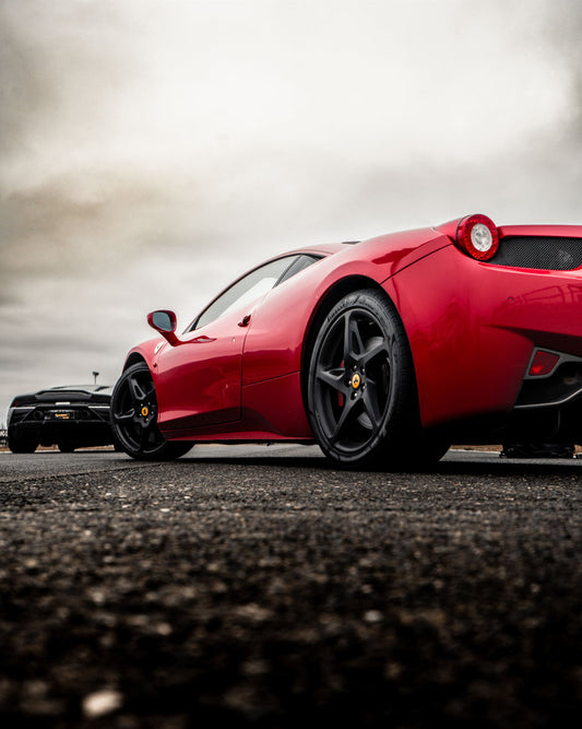 Guida in pista una Ferrari 458 Italia