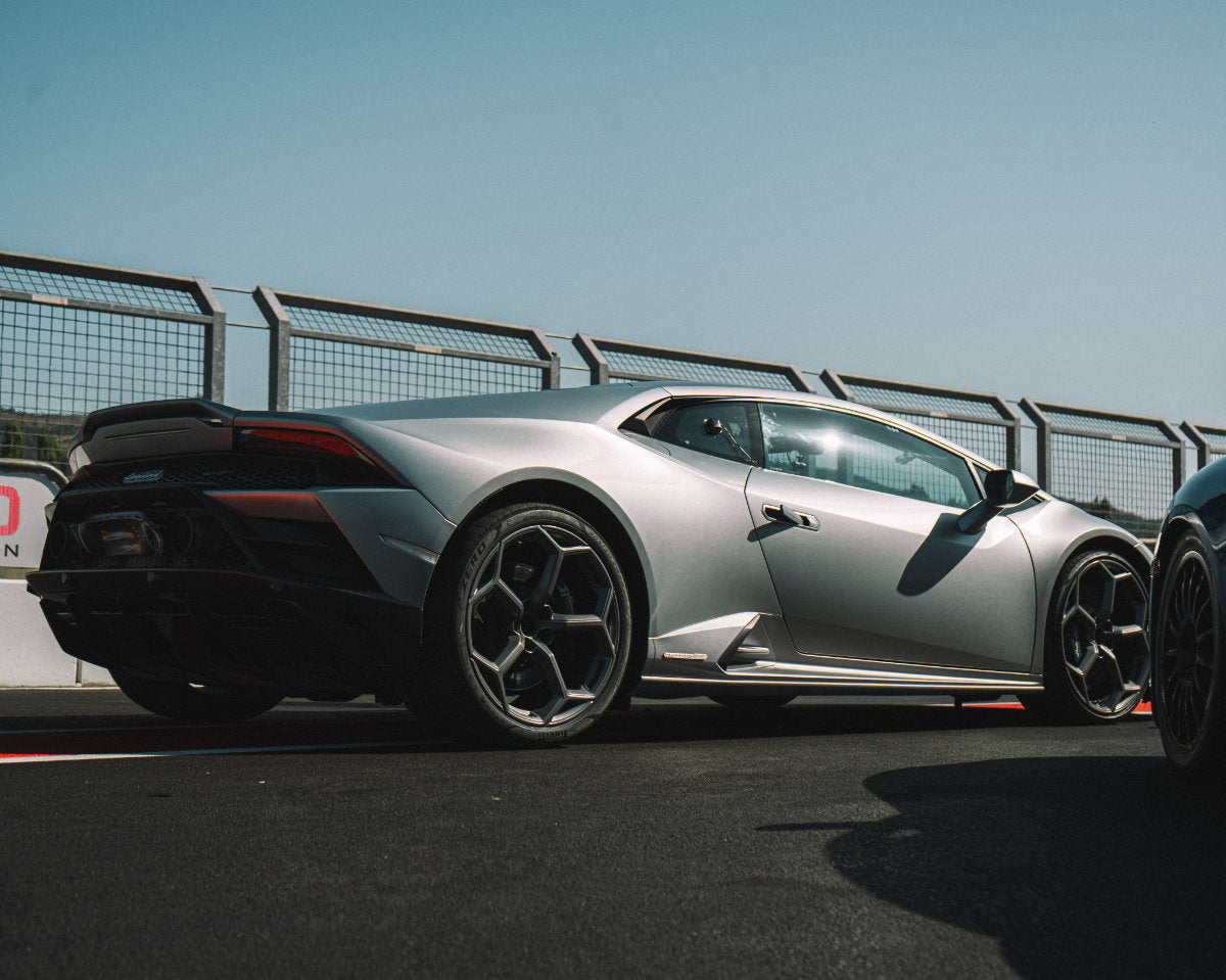 Guida in pista una Lamborghini Huracán Evo