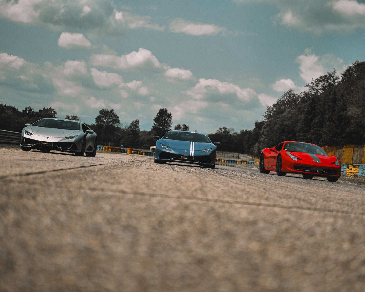 3 giri di pista su 3 GT