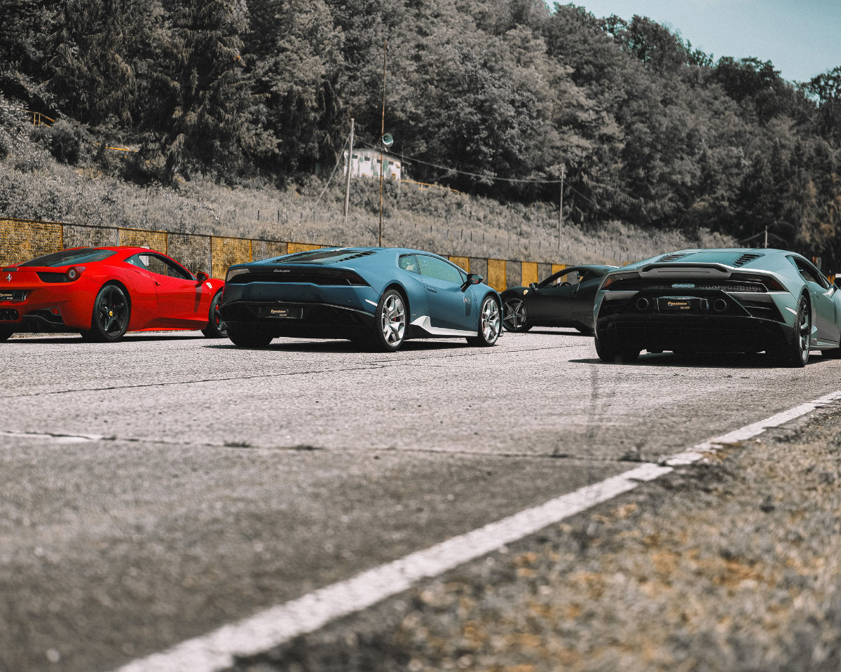 3 giri di pista su 3 GT