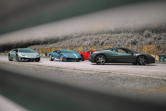 8 giri di pista su 4 GT