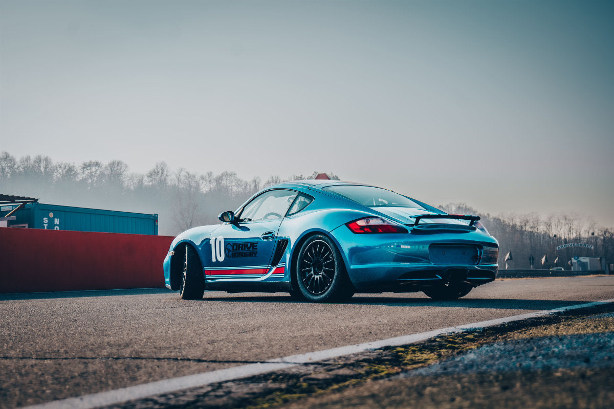 Guida in pista una Porsche Cayman Cup Pista