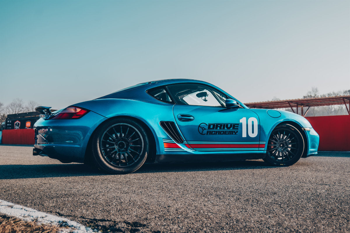 Guida in pista una Porsche Cayman Cup Pista