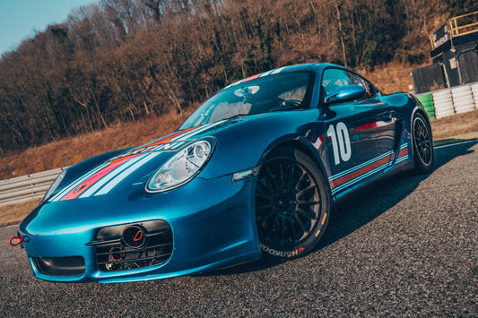 Guida in pista una Porsche Cayman Cup Pista